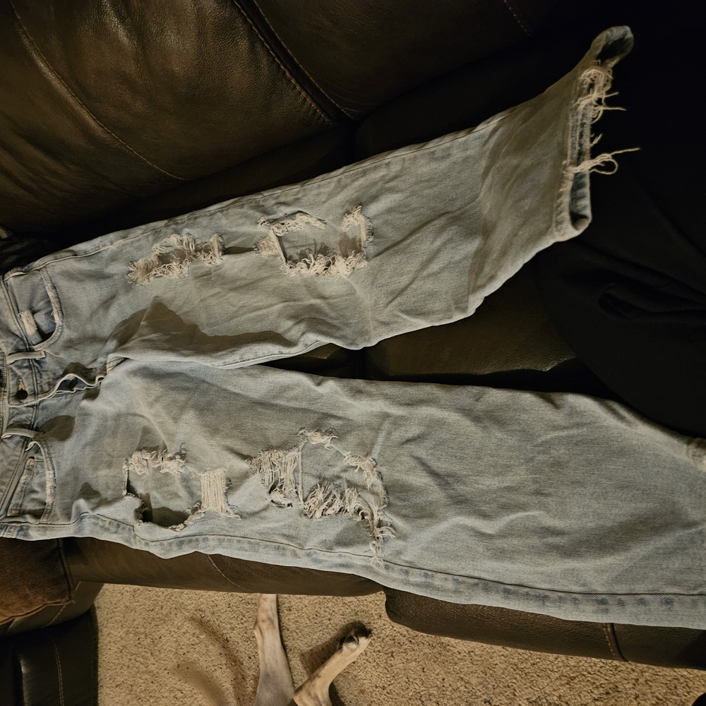 Distressed Light Blue Jeans